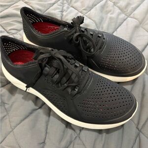 Crocs Lite Ride Pacer Men's size 10 Black Athletic Shoes